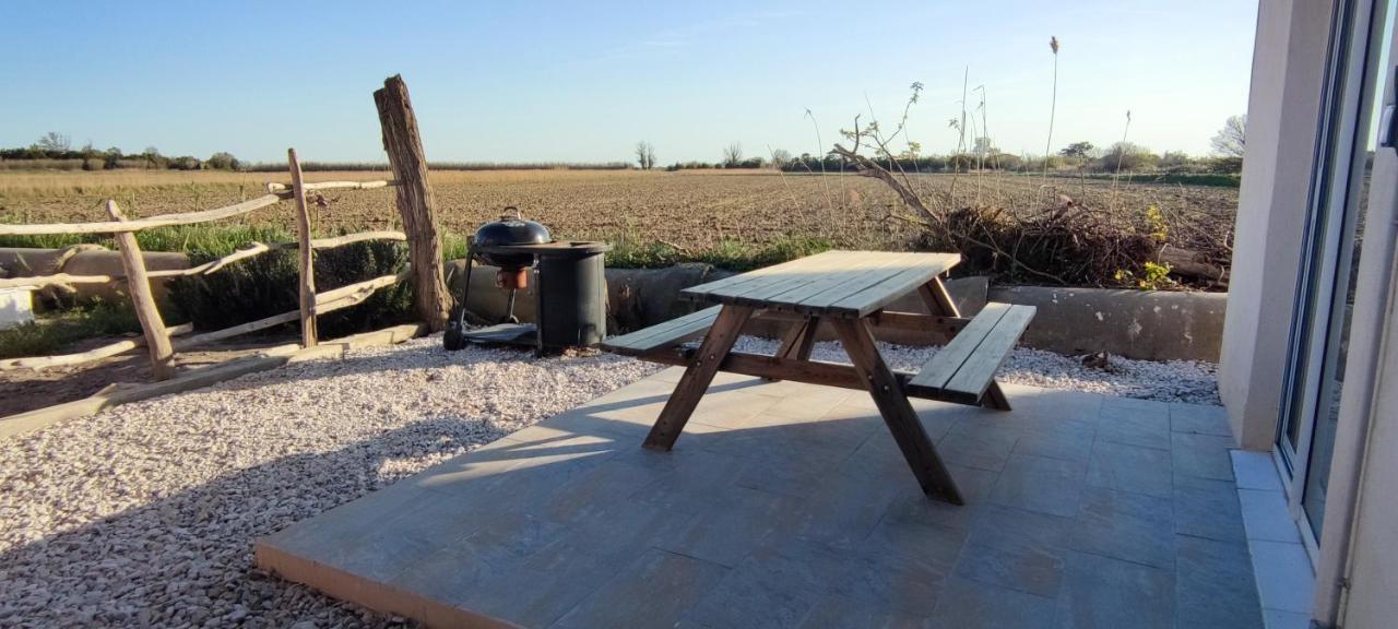 Appartement au coeur des rizières Salin-de-Giraud Extérieur photo